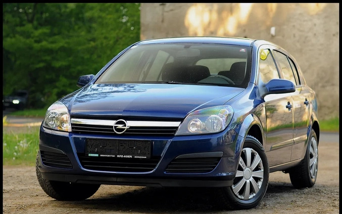 Opel Astra cena 10800 przebieg: 229047, rok produkcji 2007 z Świdnica małe 254